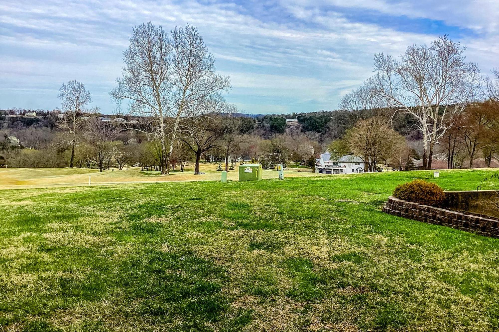 Couples Paradise & Retreat On The 18Th Branson Quarto foto