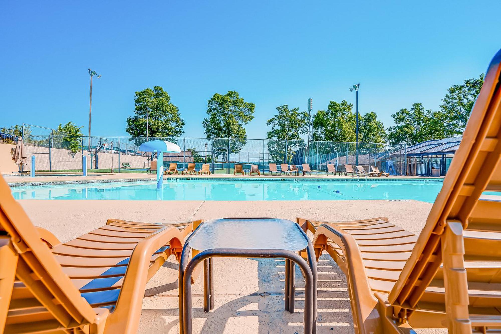 Couples Paradise & Retreat On The 18Th Branson Quarto foto